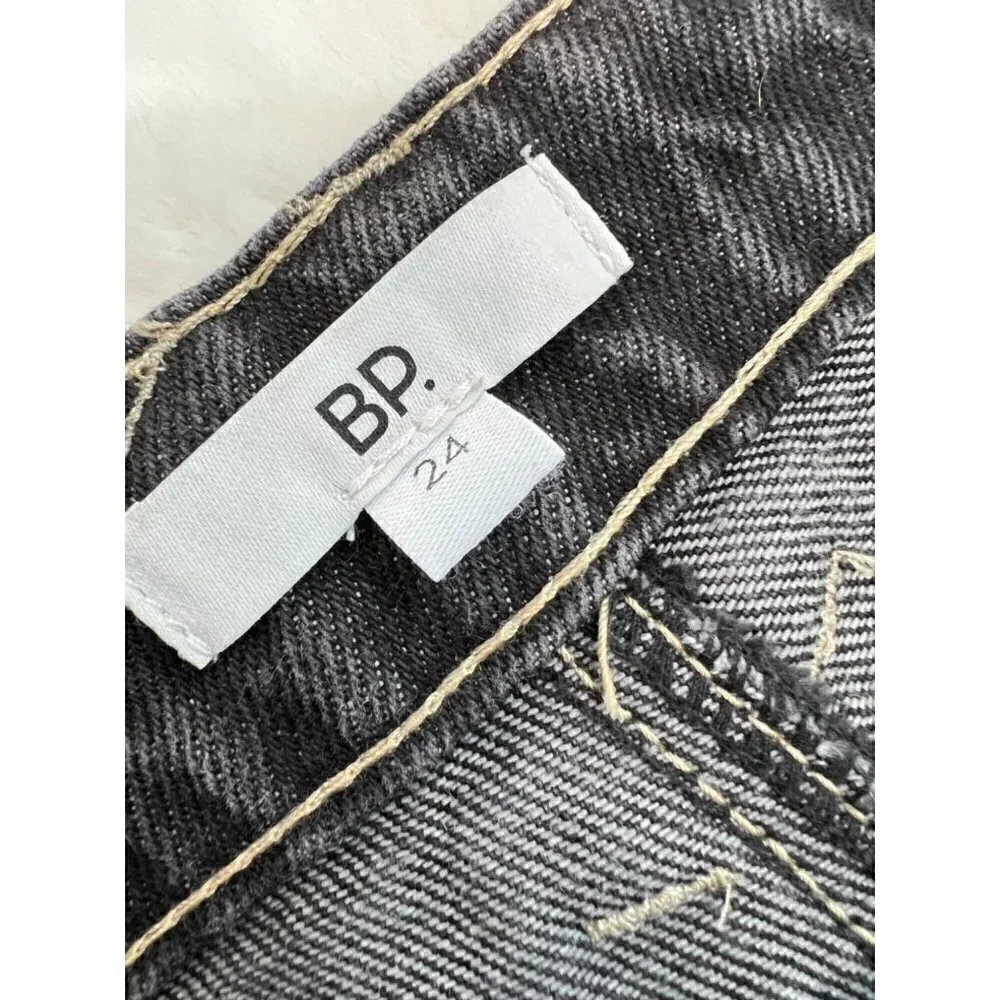 NWT BP. Women's Size 24 Ripped High Waist Ankle Mom Jeans In Vintage Black
